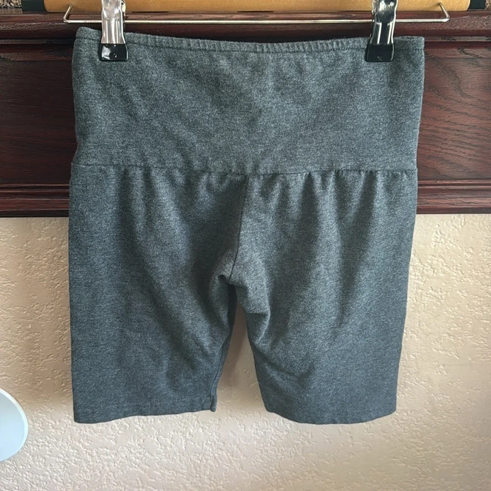 Olivia Rae Gray Women's Bike Shorts Size Small but Run Small Fit Like Size XS
